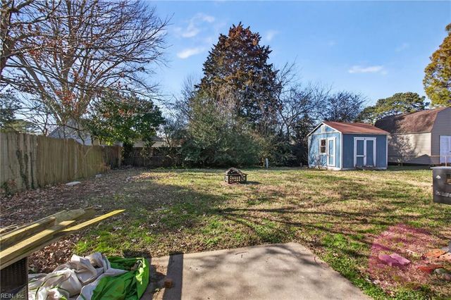 709 Whitney CT, Hampton, VA 23669