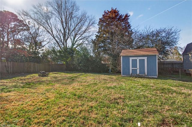 709 Whitney CT, Hampton, VA 23669