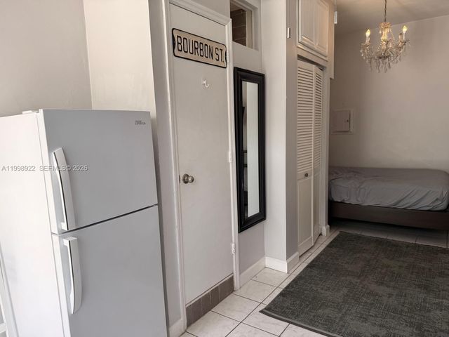 1105 NE 119th St A, Biscayne Park, FL 33161