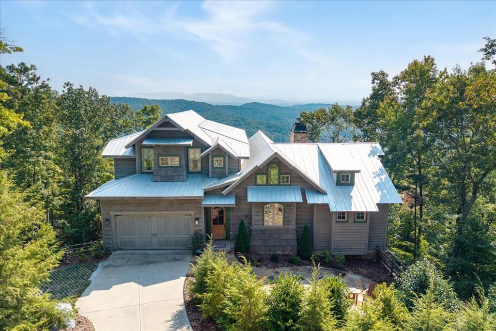 207 Utana Bluffs Trail, Ellijay, GA 30540