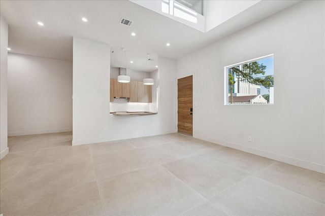 3516 Mount Vernon Street, Houston, TX 77006