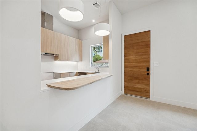 3516 Mount Vernon Street, Houston, TX 77006