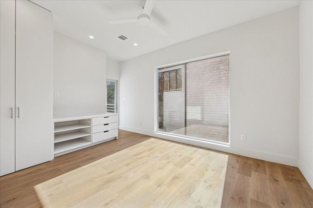 3516 Mount Vernon Street, Houston, TX 77006