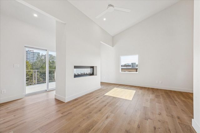 3516 Mount Vernon Street, Houston, TX 77006