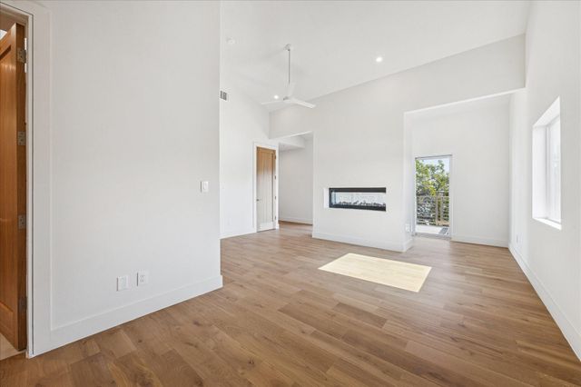 3516 Mount Vernon Street, Houston, TX 77006