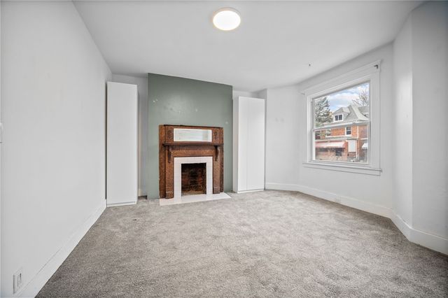 625 E 9th ave, Munhall, PA 15120