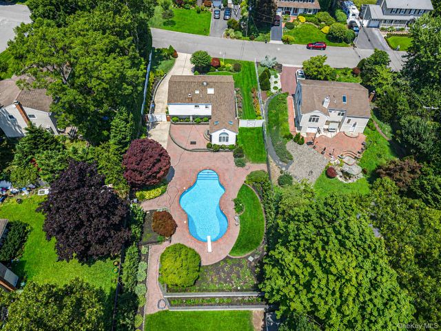 22 Milburn Road, Centereach, NY 11720