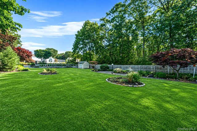 22 Milburn Road, Centereach, NY 11720