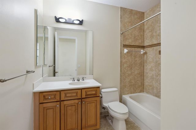 810 NW 83RD Lane, Boca Raton, FL 33487