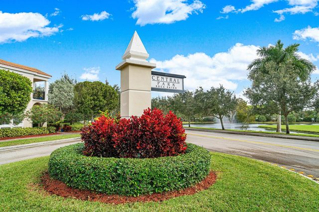 810 NW 83RD Lane, Boca Raton, FL 33487
