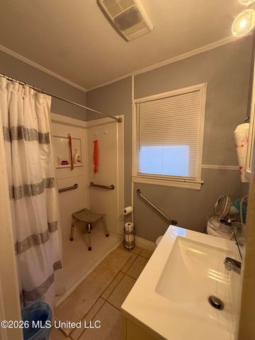 178 Violet Street, Biloxi, MS 39531