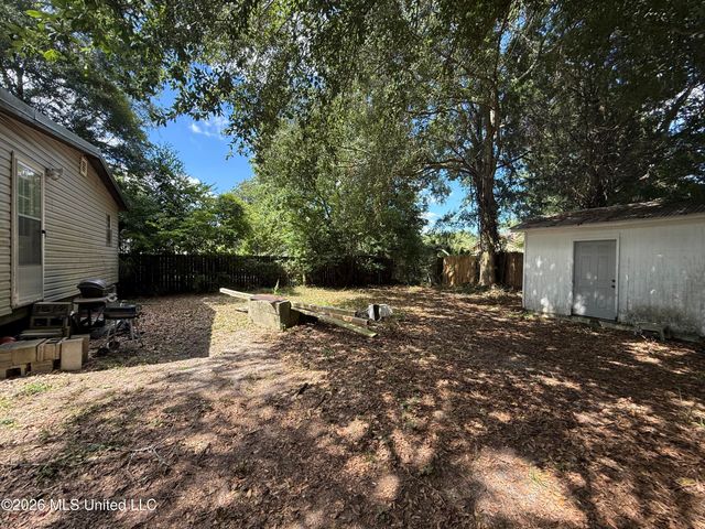 178 Violet Street, Biloxi, MS 39531