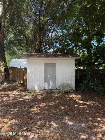 178 Violet Street, Biloxi, MS 39531