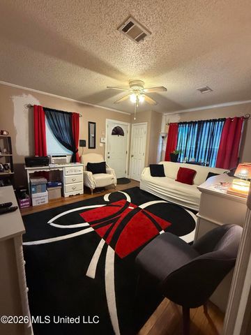 178 Violet Street, Biloxi, MS 39531