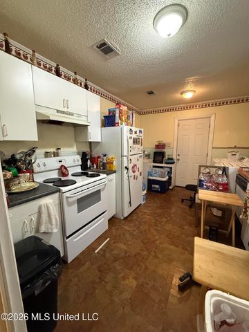 178 Violet Street, Biloxi, MS 39531