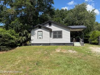 178 Violet Street, Biloxi, MS 39531