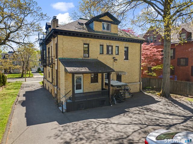 524 Whitney Avenue, New Haven, CT 06511