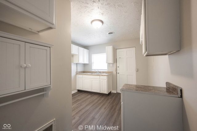 524 W 23rd Street 2, Indianapolis, IN 46208