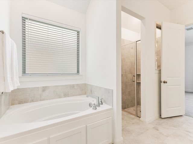 2256 Briar Ridge Trail, Carrollton, TX 75010