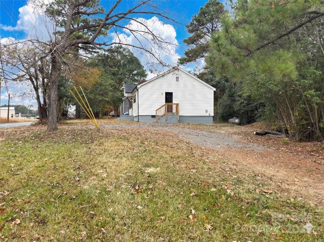 593 Fork Road, Norwood, NC 28128