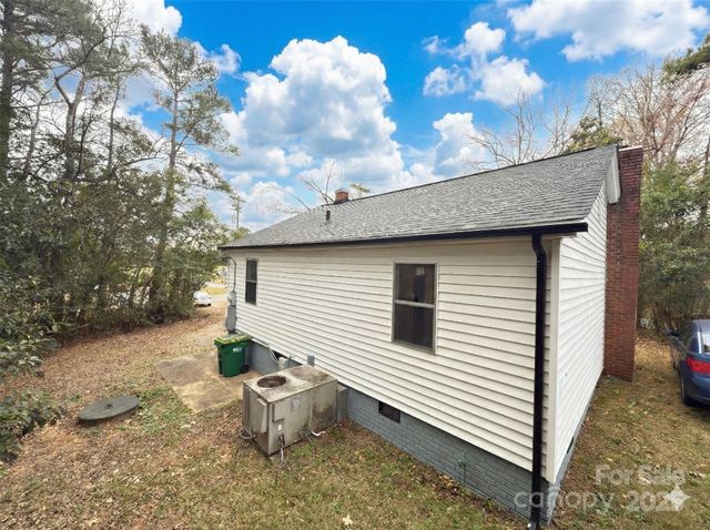 593 Fork Road, Norwood, NC 28128