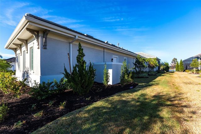 8497 PAVIA WAY, Bradenton, FL 34202