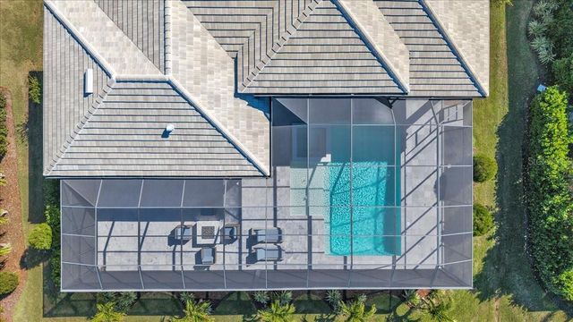 8497 PAVIA WAY, Bradenton, FL 34202