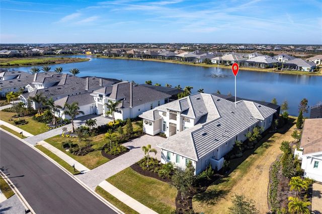 8497 PAVIA WAY, Bradenton, FL 34202