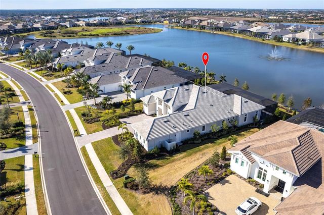 8497 PAVIA WAY, Bradenton, FL 34202