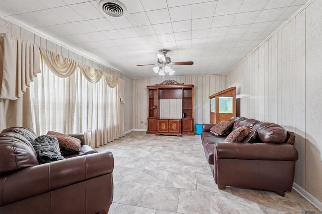 103 N Millet Ave, Gramercy, LA 70052