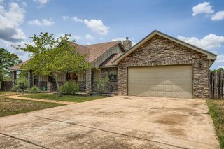 296 Makaha DR, Bastrop, TX 78602