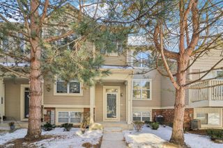 31647 Tallgrass Court, Lakemoor, IL 60051