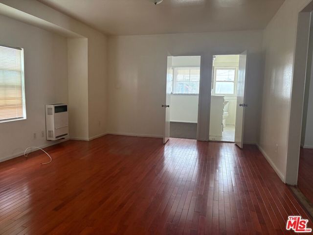 1529 5th Avenue, Los Angeles, CA 90019