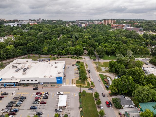 625 W Prairie Street, Fayetteville, AR 72701