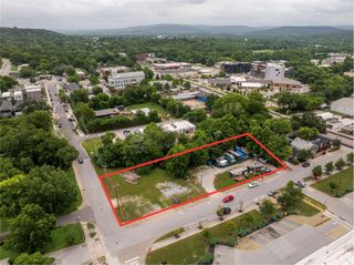 625 W Prairie Street, Fayetteville, AR 72701