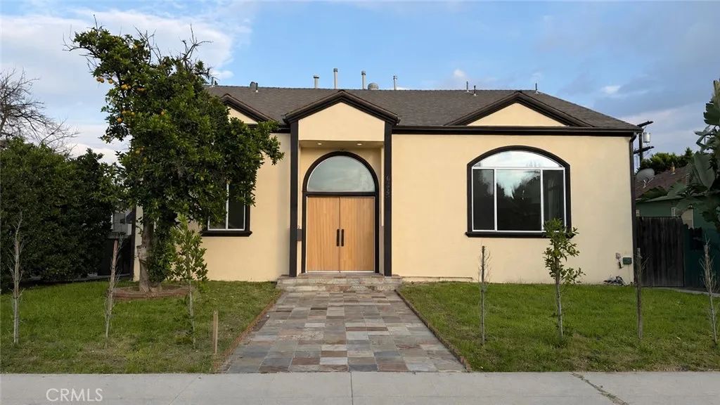 6222 Babcock, North Hollywood, CA 91606