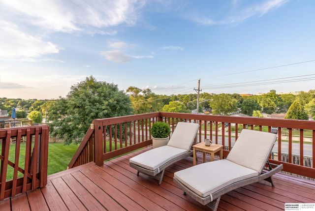 6423 N 78 Avenue, Omaha, NE 68134
