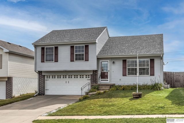 6423 N 78 Avenue, Omaha, NE 68134