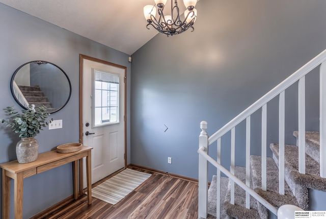 6423 N 78 Avenue, Omaha, NE 68134
