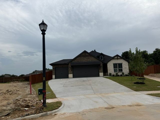 2200 Castle Rock Lane, Weatherford, TX 76087
