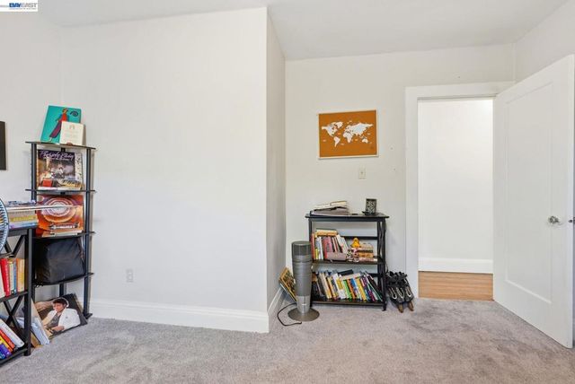 560 41St St, Richmond, CA 94805