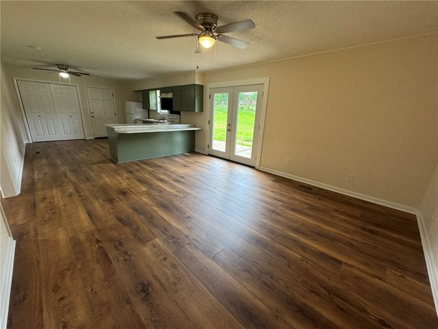208 E Fir Street, Russellville, AR 72802