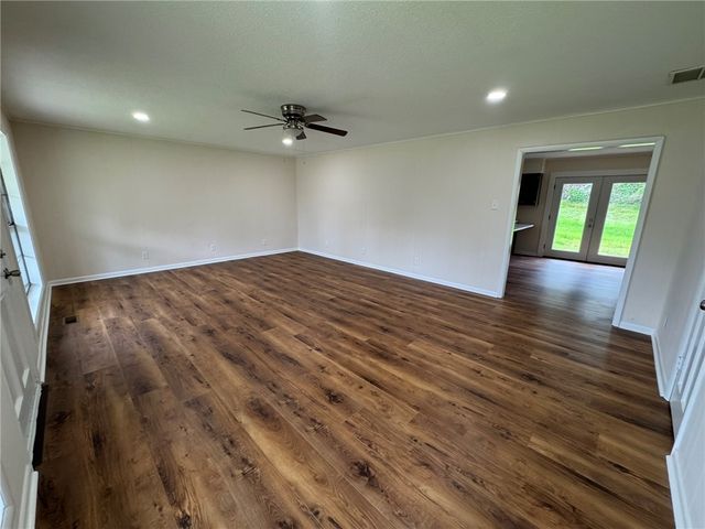 208 E Fir Street, Russellville, AR 72802