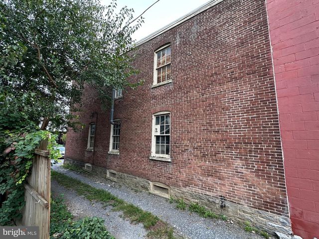 126-128 N PINE ST, Lancaster, PA 17603