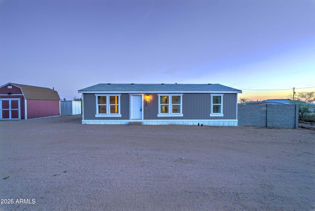 649 W KANIKSU Street, Apache Junction, AZ 85120