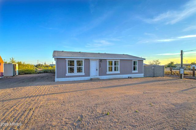 649 W KANIKSU Street, Apache Junction, AZ 85120