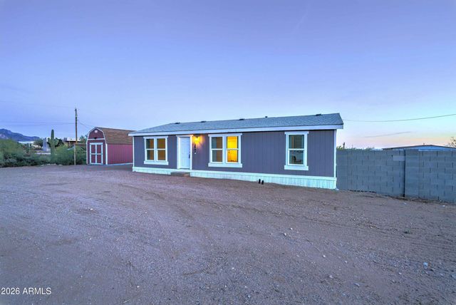 649 W KANIKSU Street, Apache Junction, AZ 85120