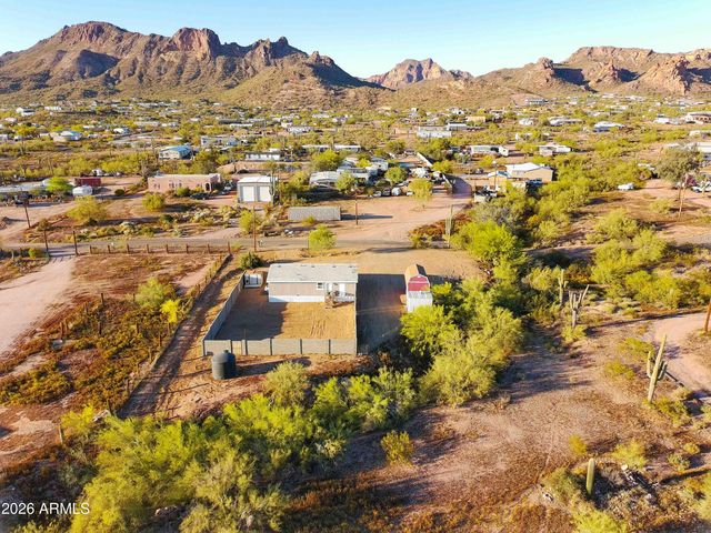 649 W KANIKSU Street, Apache Junction, AZ 85120