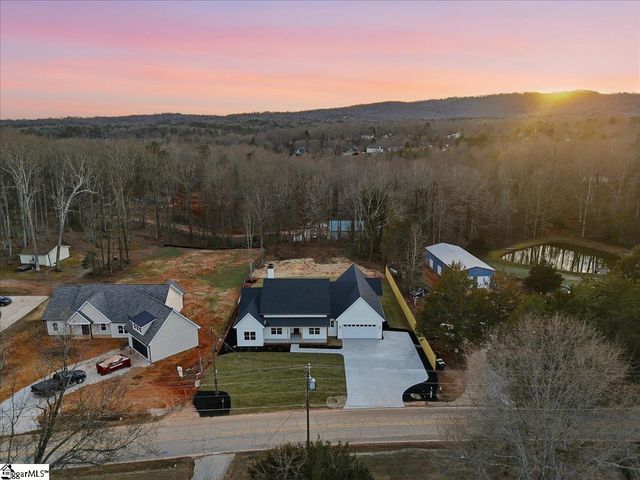 3506 State Park Road, Greenville, SC 29609