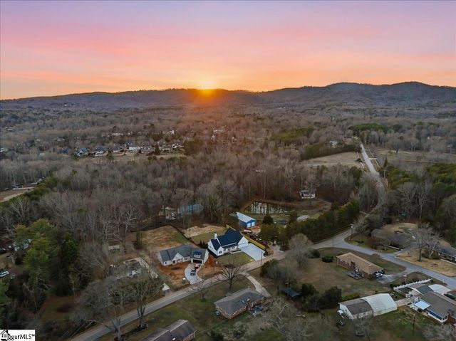 3506 State Park Road, Greenville, SC 29609